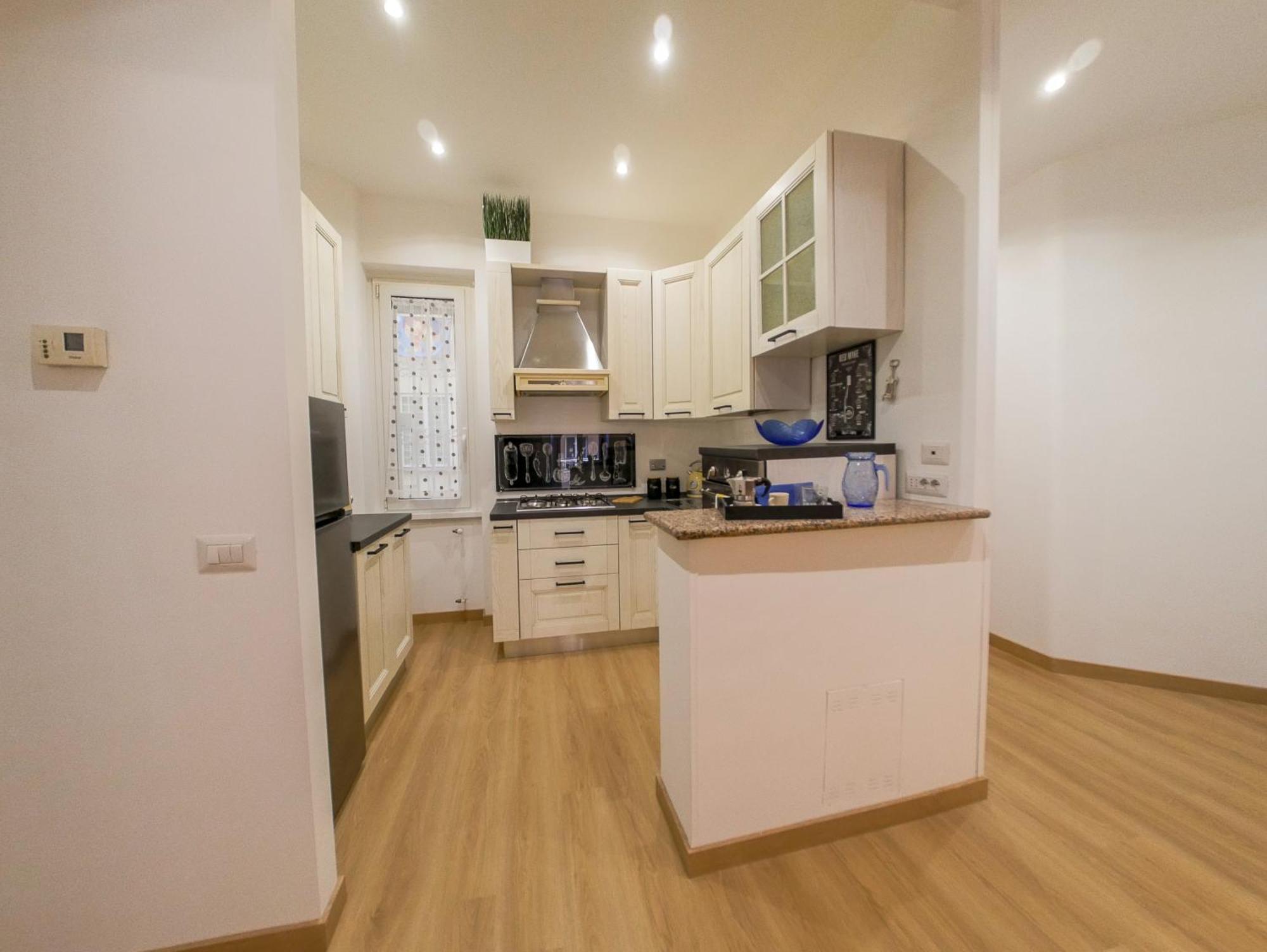 Chic Modern 2-Bedroom Near Metro روما المظهر الخارجي الصورة